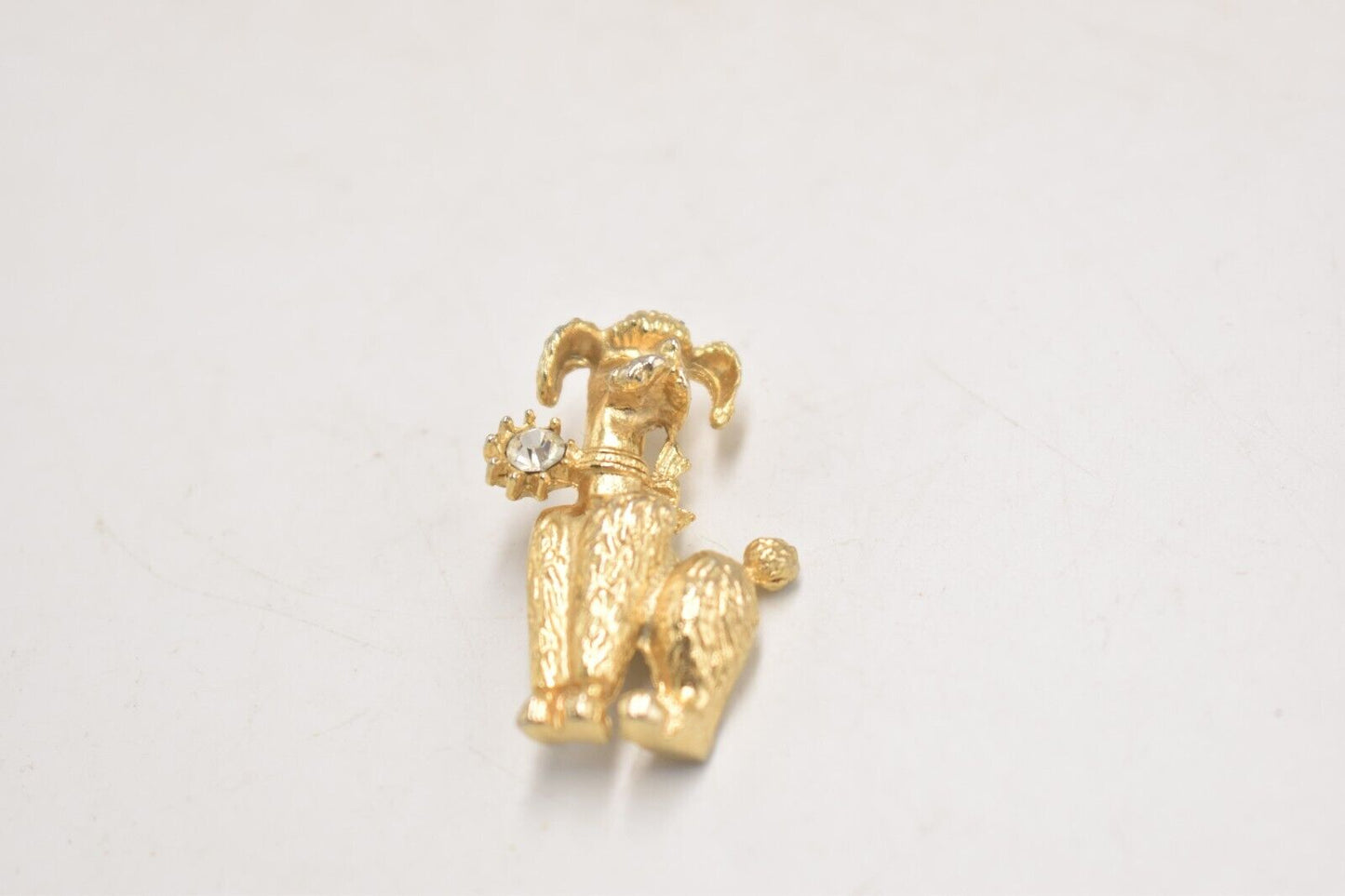 Vintage Poodle Dog Gold Tone and Rhinestone Brooch – Women's Jewellery