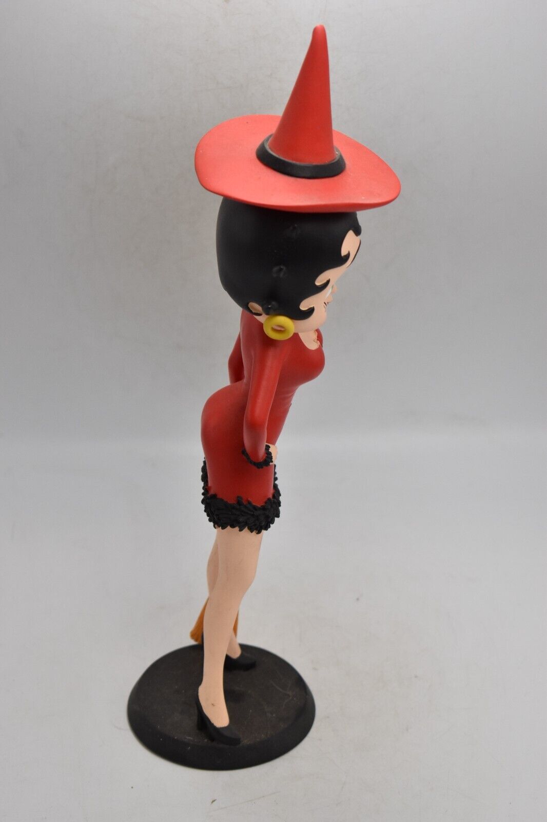 Betty Boop Witch Figurine – King Features Syndicate Collectible – 39cm