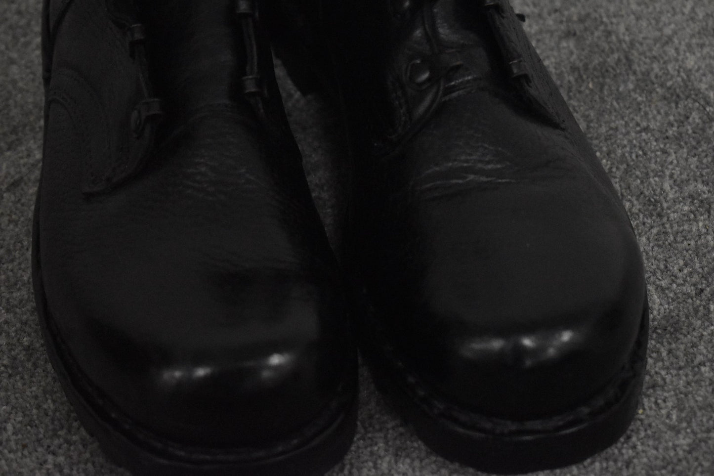 German Army Metzeler Black Leather Combat Boots – UK Size 8.5 (265)