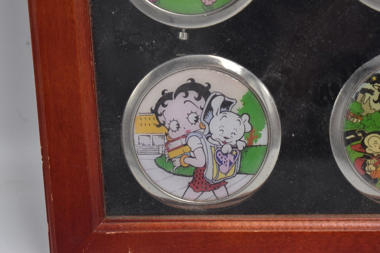 Willabee & Ward Betty Boop Compact Mirror Collection – Wooden Glass Case