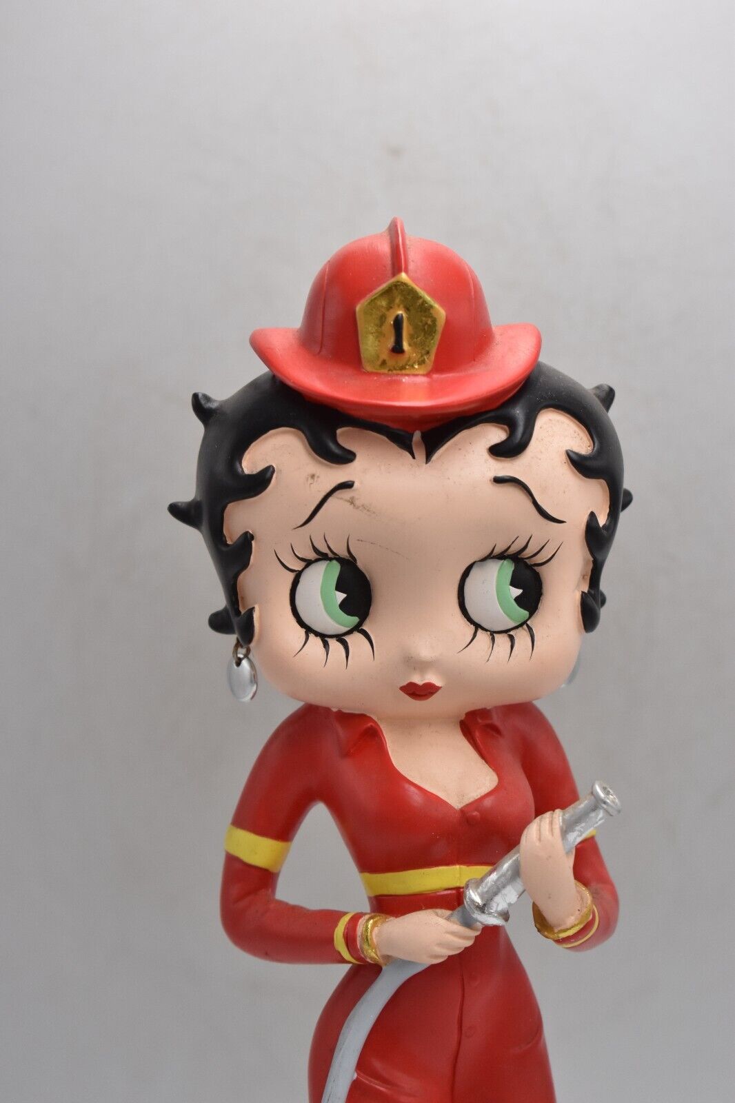 Betty Boop Shopping Betty Figurine – King Features Syndicate