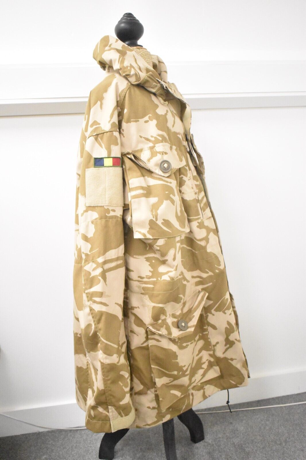 British Army Desert DDPM Camouflage Windproof Combat Smock Jacket - Size 180/104