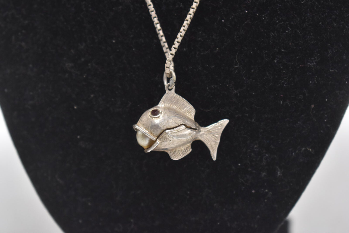Vintage 925 Sterling Silver Fish Pendant Necklace – Italy