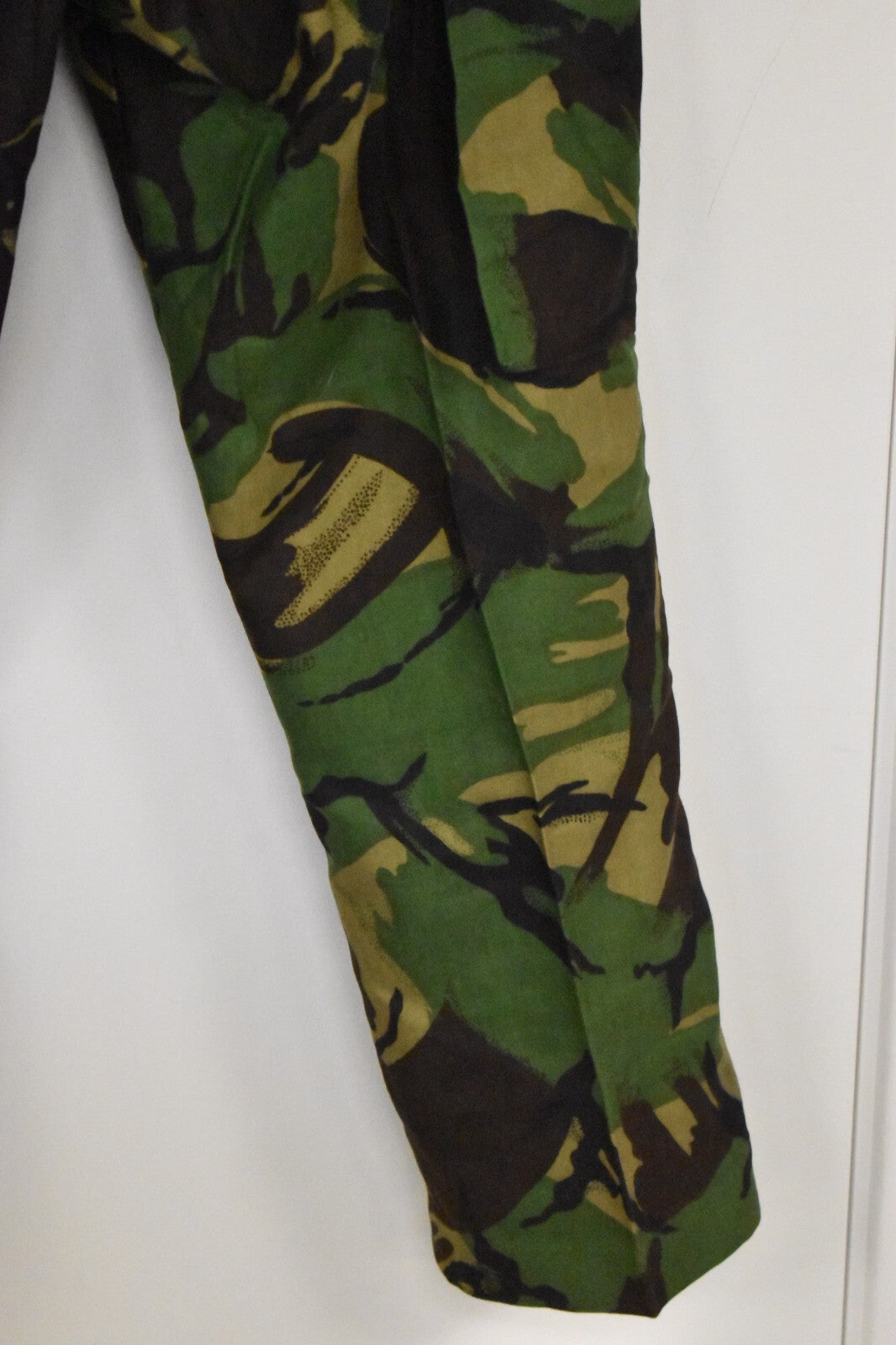 British Army DPM Camouflage Combat Trousers – Size 70/80/96 – W28" L29"