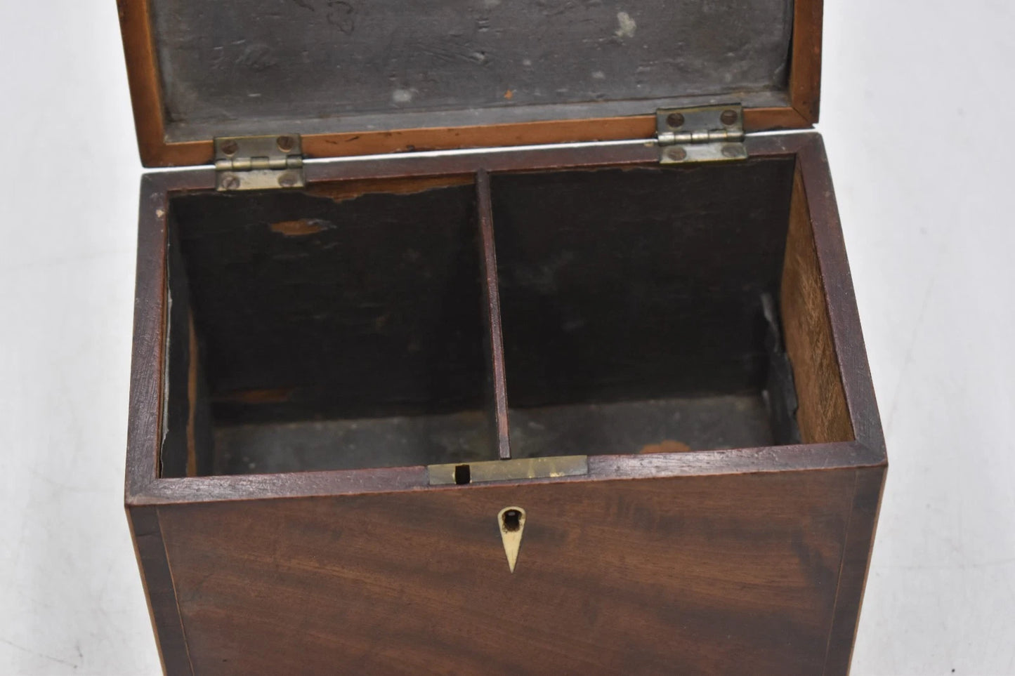 Antique Georgian Mahogany Tea Caddy with Bone Inlay