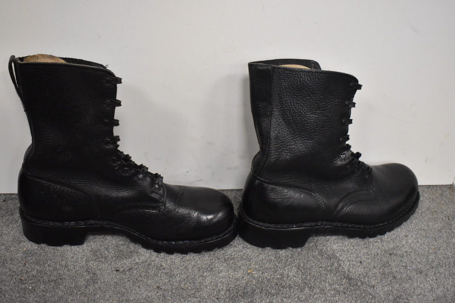 German Army Metzeler Black Leather Combat Boots – UK Size 8.5 (265)