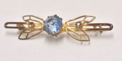 Vintage Gold Tone Butterfly Brooch with Blue Glass Gemstone – Women's Jewellery